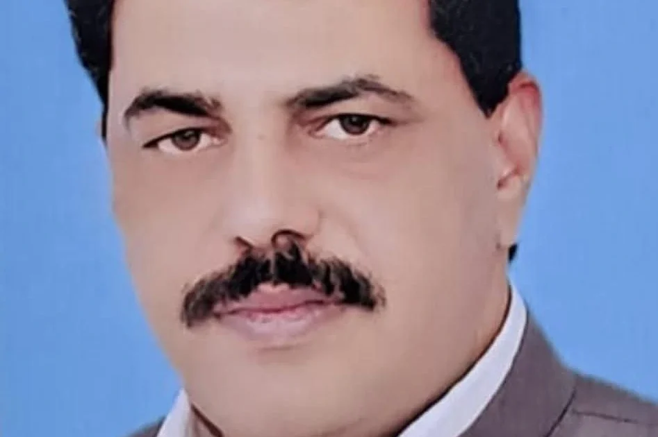 عمر مغل