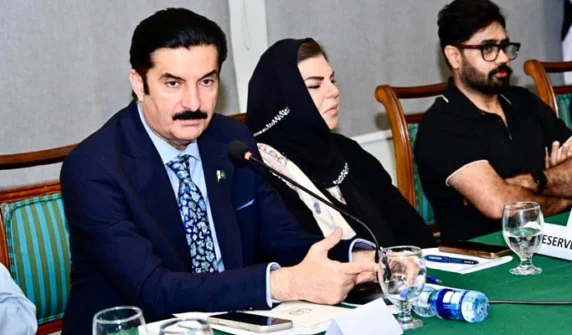 فیصل کریم کنڈی