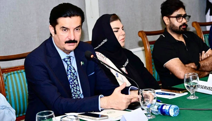 فیصل کریم کنڈی